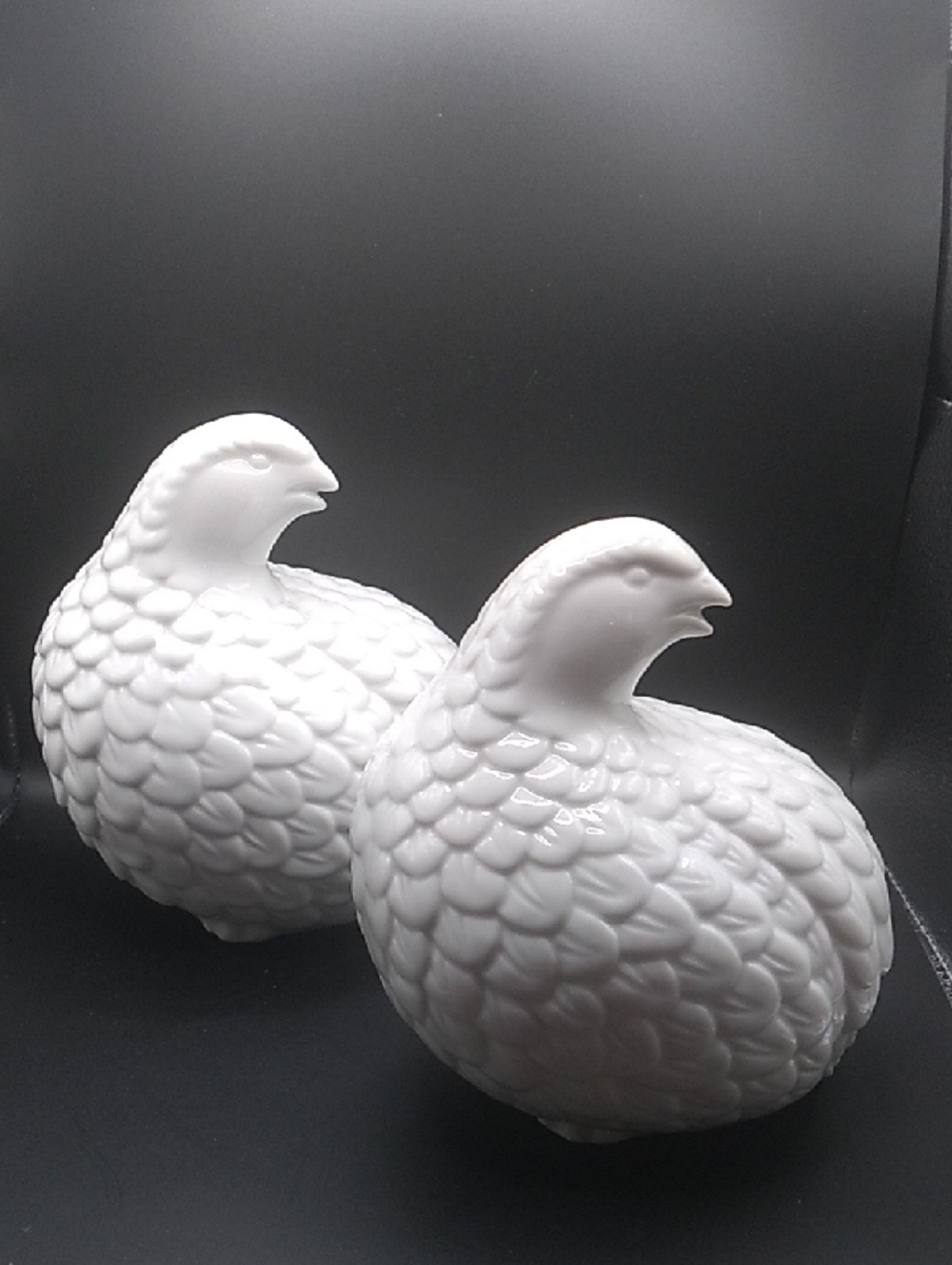 Vintage White Porcelain Quail Pair Figurines (B6)